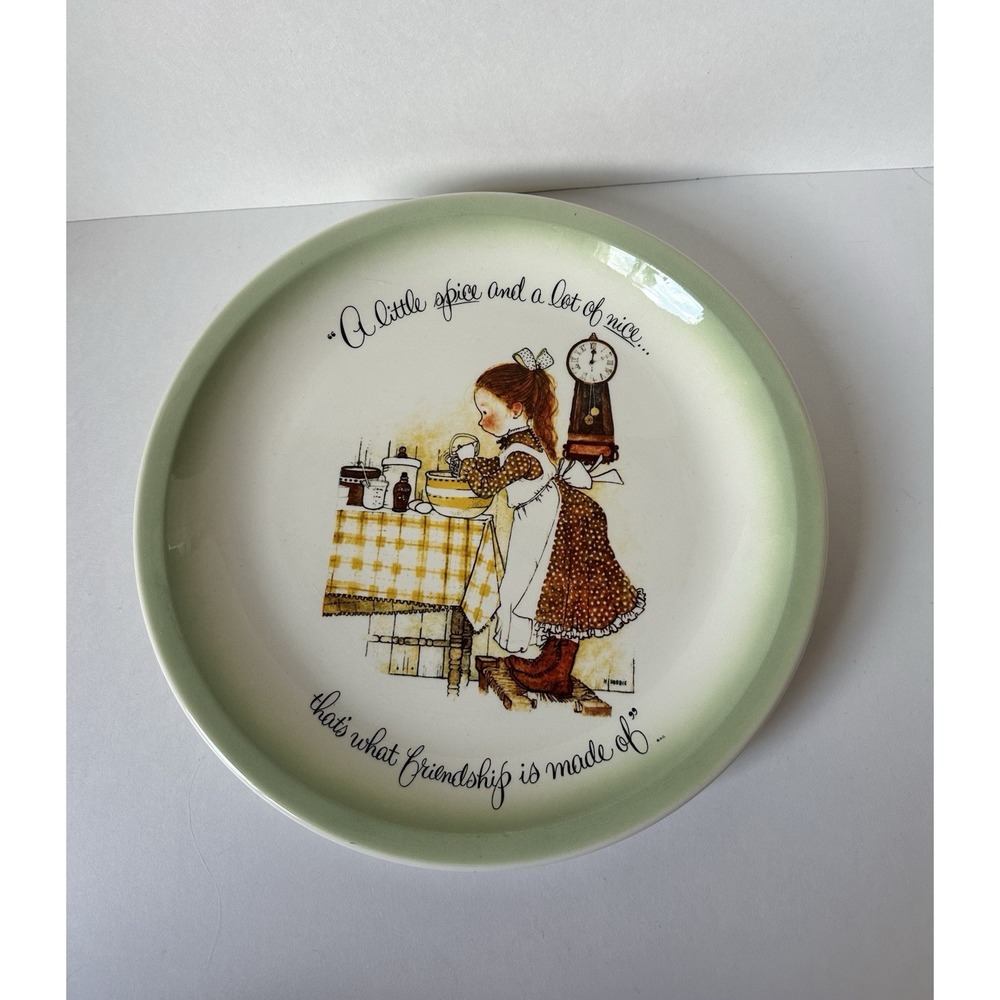 Holly Hobbie Collector Ed Plate A Little Spice & a lot of Nice Friendship 1972